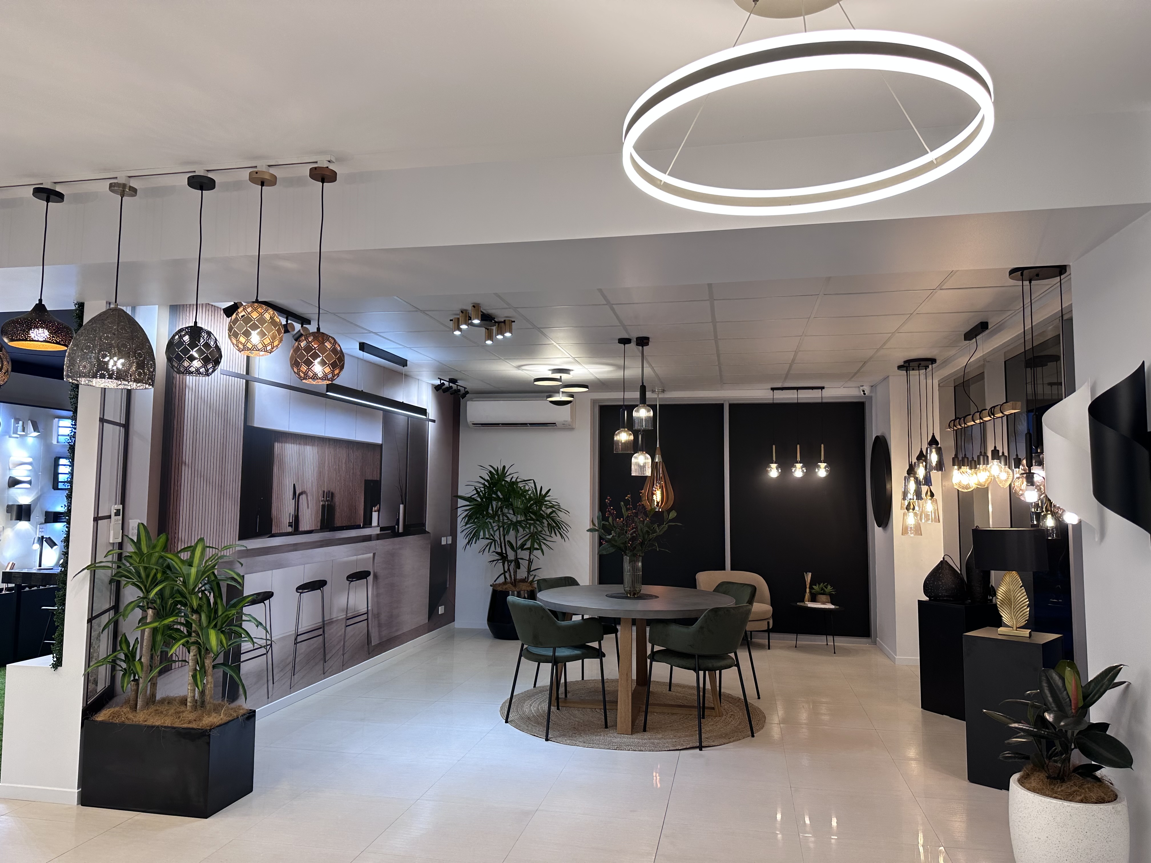 POWERHOUSE SUPPLIES CAIRNS